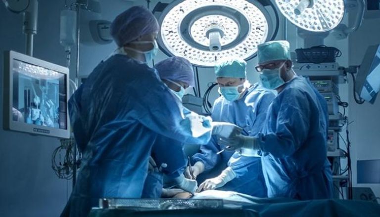 إجراء أول عملية لجنين ببطن الأم في المنطقة العربية- أرشيفية