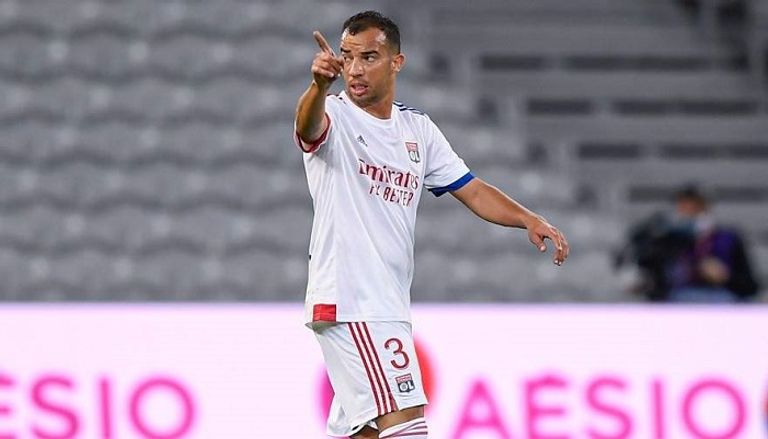 جمال بلعمري تألق في انطلاقته مع ليون الفرنسي