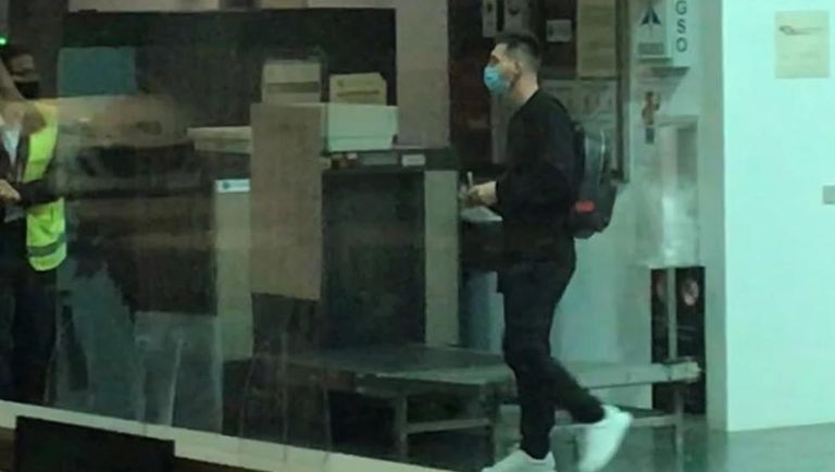 ميسي في المطار ليونيل ميسي نجم برشلونة أمام بيتيس