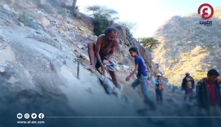 عملية تشييد الطرق في لحج اليمنية