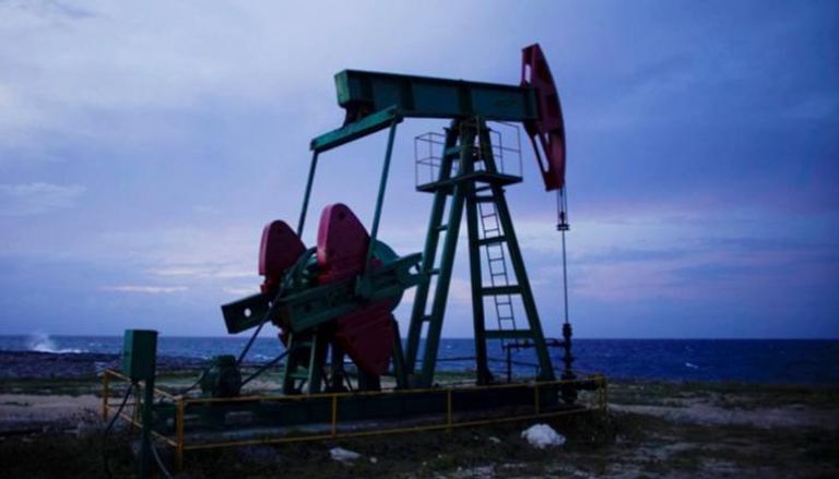 توقعات بصعود أسعار النفط صوب 50 دولارا للبرميل