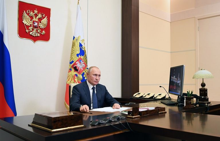 الرئيس الروسي فلاديمير بوتين خلال الإعلان عن الاتفاق - أ.ف.ب