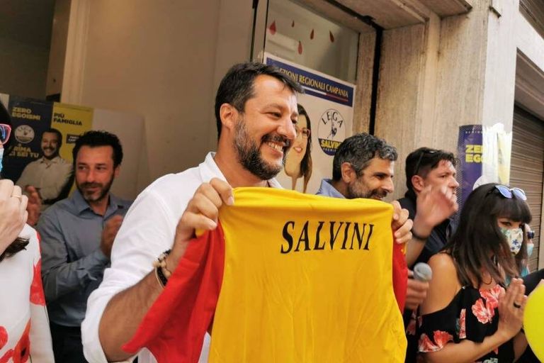 ماتيو سالفيني رئيس حزب الرابطة اليميني المتطرف