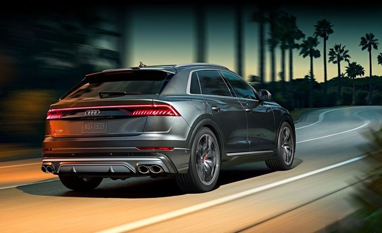 سيارة SUV من طراز أودي SQ8 