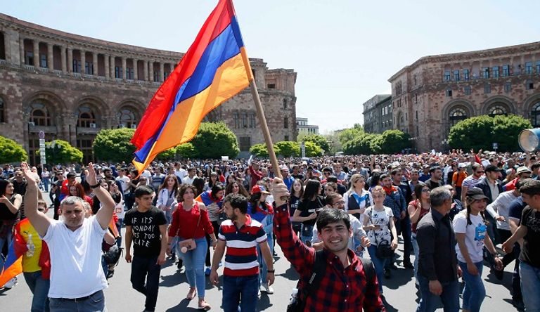 قوات روسية على الحدود الأرمينية الأذربيجانية - أرشيفية