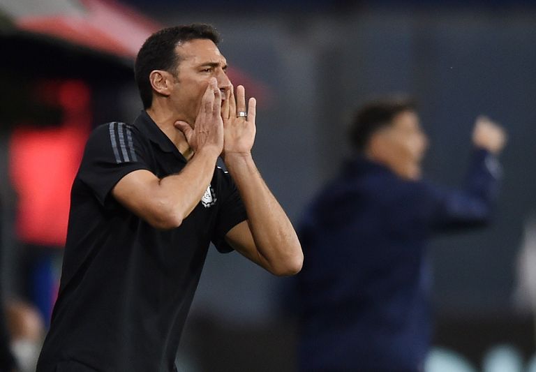 ليونيل سكالوني ليونيل ميسي