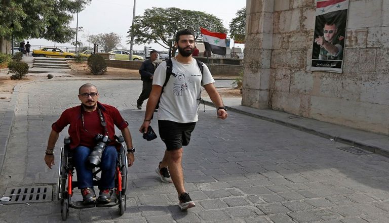 الصديقان أحمد وبدر