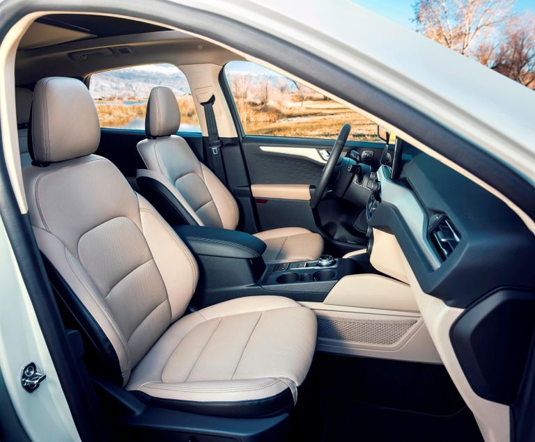 منافسة قوية بين شيفروليه وفورد في سوق SUV