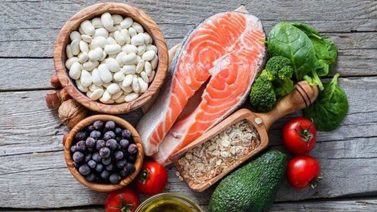 طبق غذائي صحي - تعبيرية عن الحمية