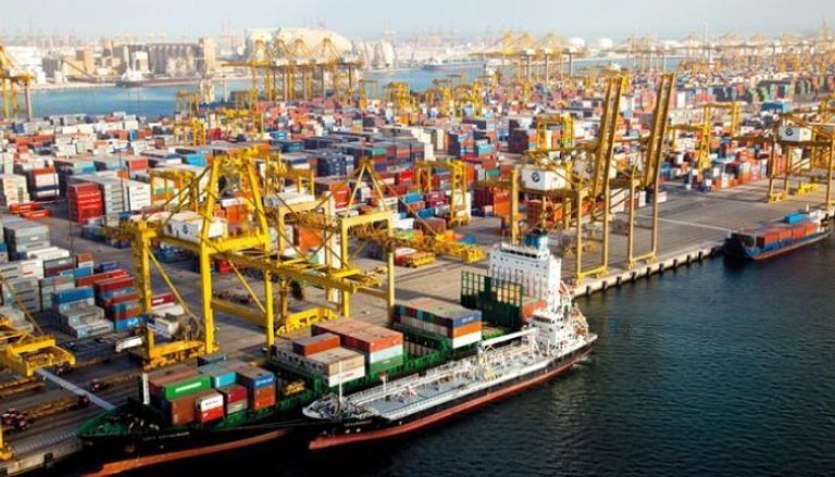 قفزة في فائض تجارة الإمارات مع الدول العربية