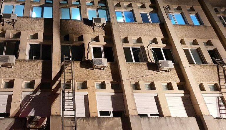 حريق في مستشفى لعلاج كورونا برومانيا