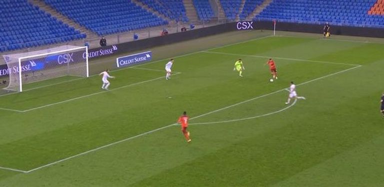 لقطة إنقاذ راموس لهدف محقق