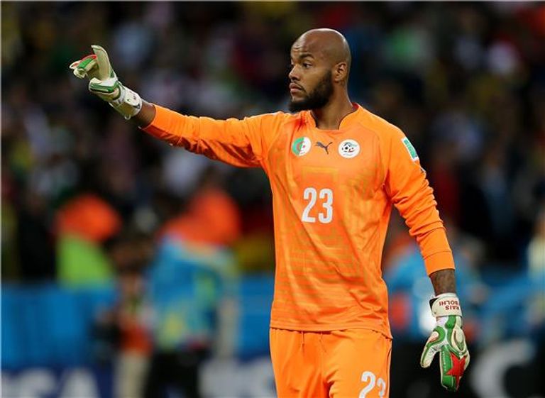 رايس مبولحي منتخب الجزائر