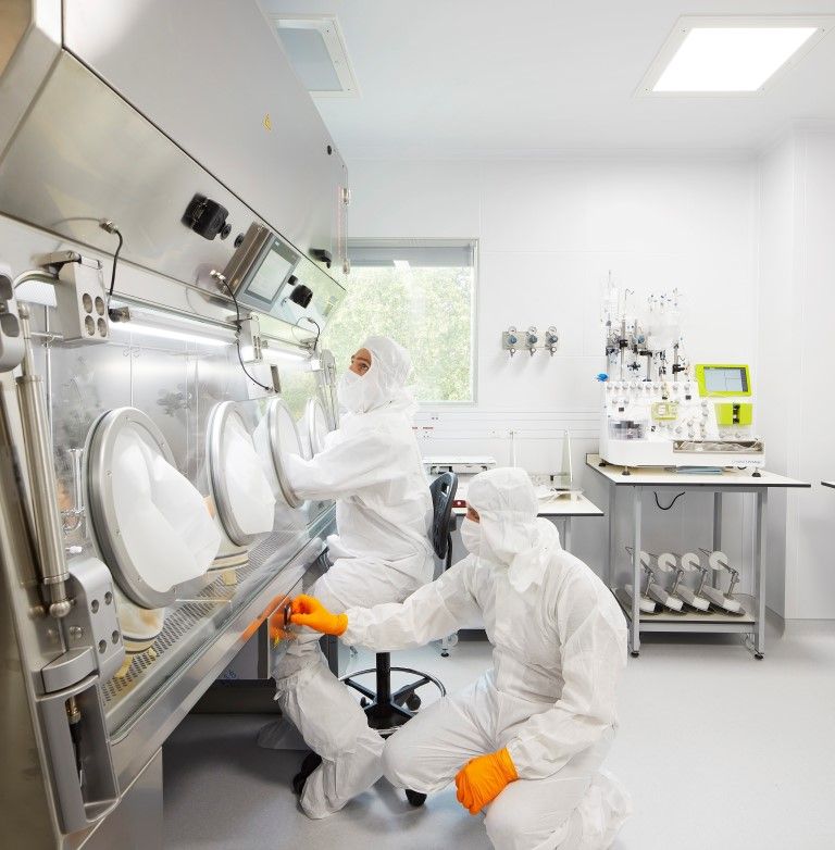 مدخل مركز زايد لأبحاث الأمراض النادرة لدى الأطفال