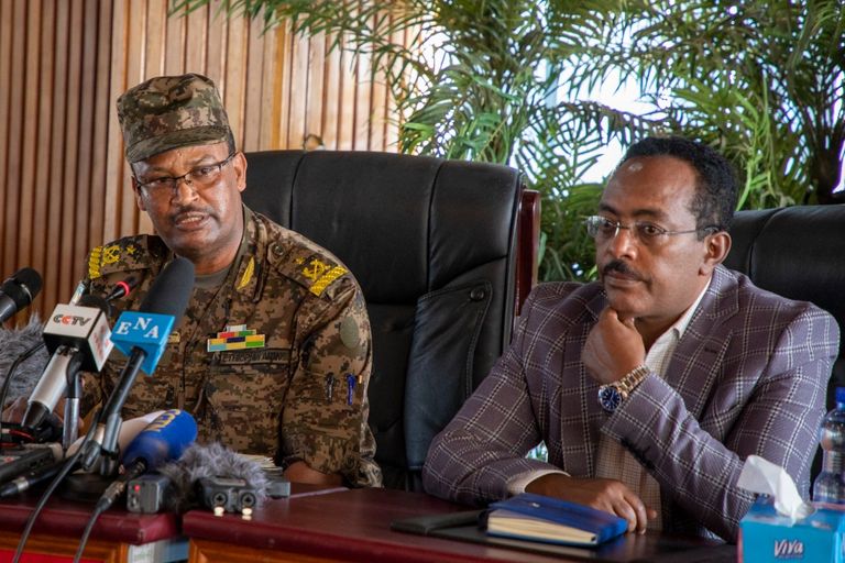 المؤتمر الصحفي للسفير رضوان حسين والجنرال بولتي تاديسي