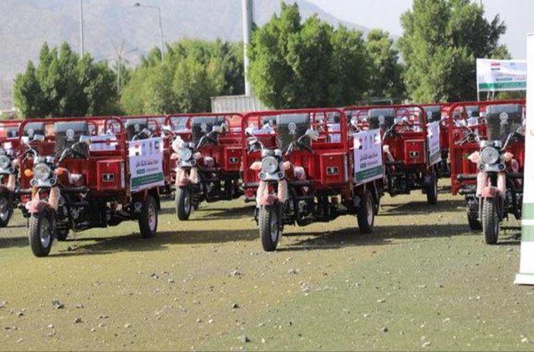 الدراجات النارية وسيلة مواصلات مهمة في اليمن