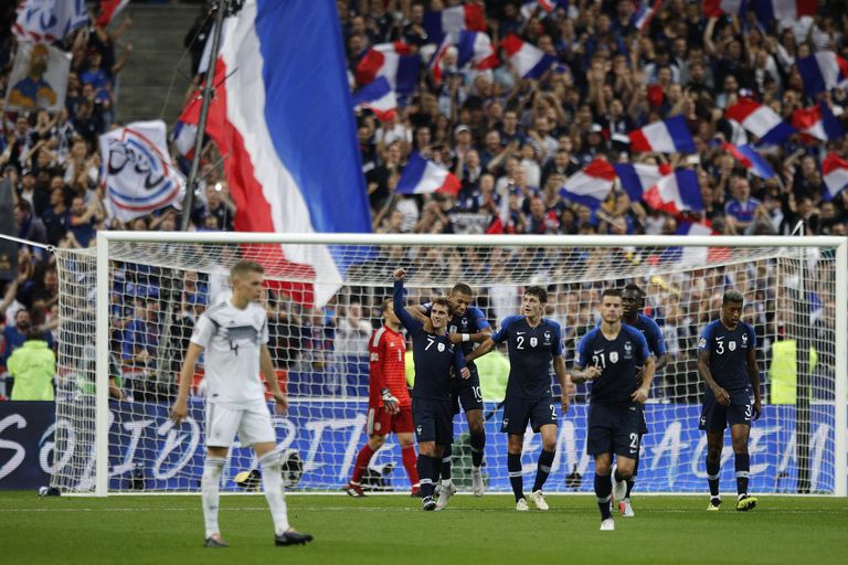 ألمانيا وفرنسا ألمانيا تسقط ضد هولندا