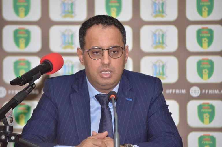 أحمد ولد يحيى أحمد أحمد رئيس الاتحاد الأفريقي لكرة القدم