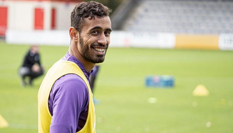 محمد رضا حلايمية لاعب منتخب الجزائر