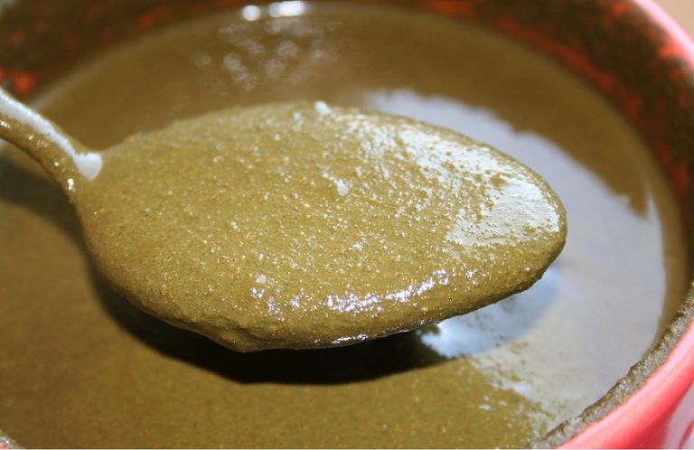 بعض المنتجات التجميلية المغربية