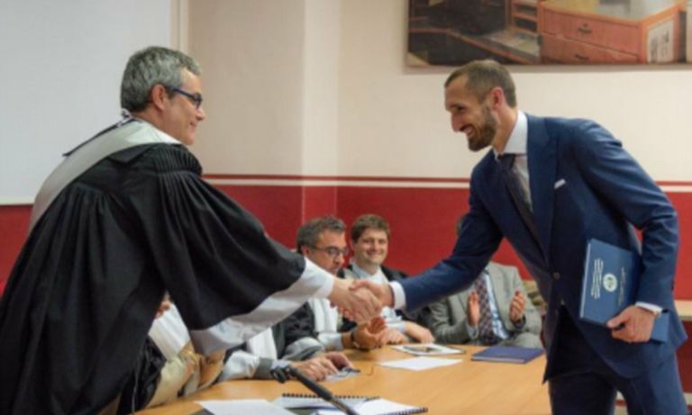 جورجيو كيلليني مدافع يوفنتوس جورجيو كيلليني مدافع يوفنتوس