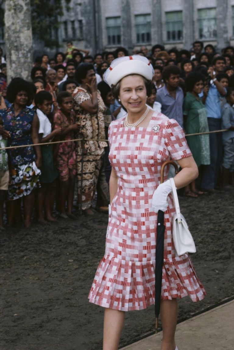 الملكة إليزابيث