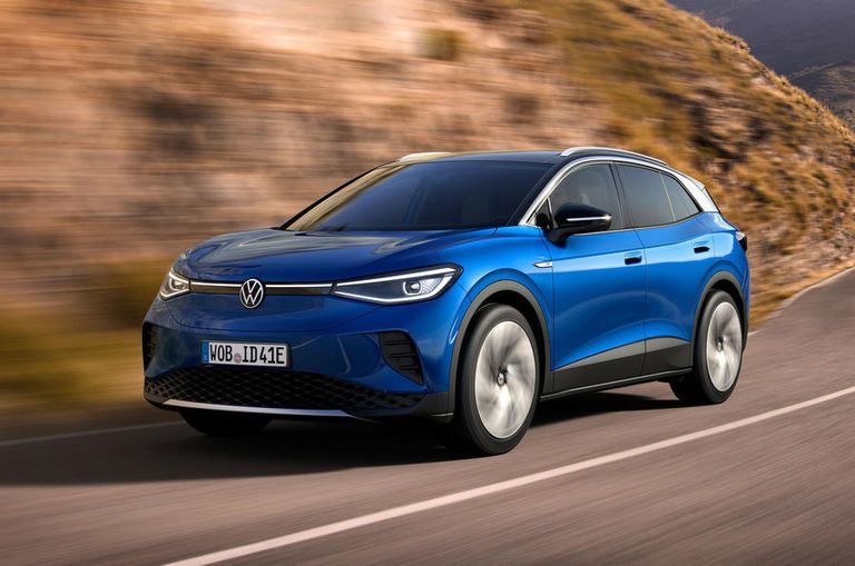  طراز XC40 Recharge P8