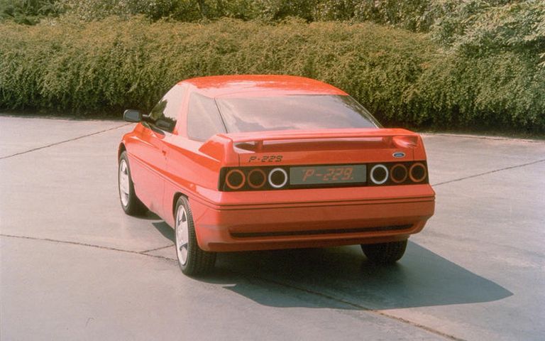 طراز RS Coupe  طراز فورد Capri RS2800