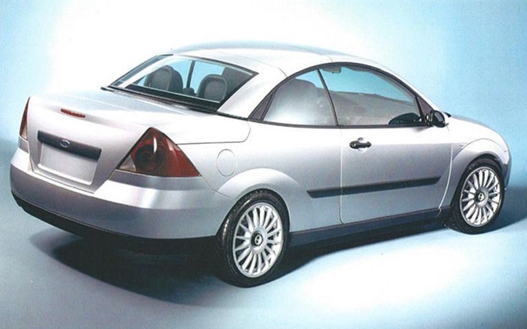 طراز Focus Convertible طراز فورد Capri RS2800