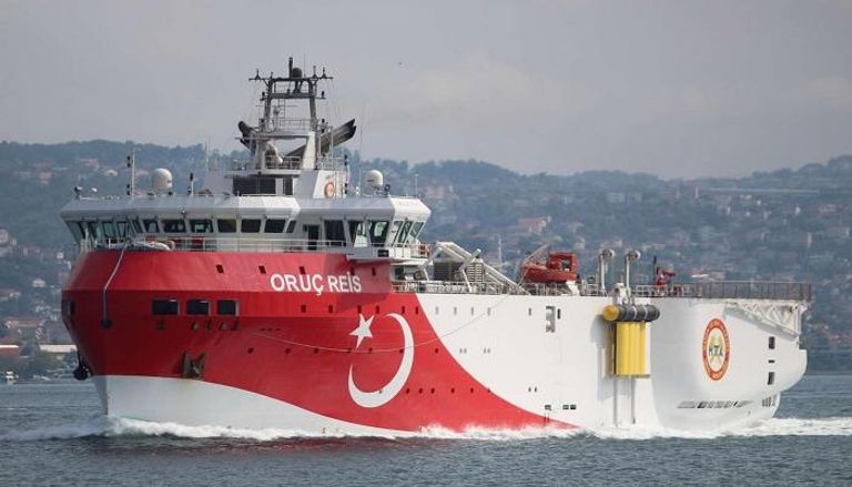 سفينة أوروتش ريس التركية تواصل التنقيب عن الغاز شرق المتوسط
