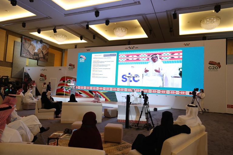 وزير التعليم السعودي الدكتور حمد بن محمد آل الشيخ