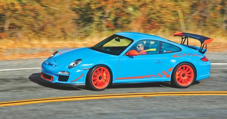 طراز بورش GT3 RS 4.1 نسخة معدلة من طراز بورش 911 GT2 RSR