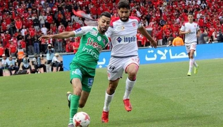 من مواجهة بين الوداد والرجاء في الدوري المغربي