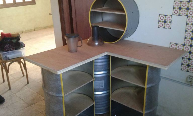 منتجات مصطفى تستغل الخامات المهملة