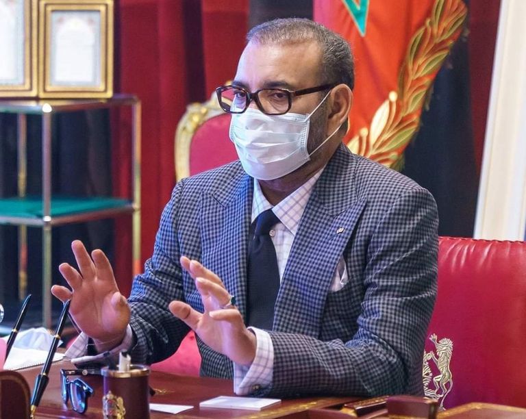 العاهل المغربي الملك محمد السادس وحدة للعناية المركزة بأحد مستشفيات المملكة المغربية