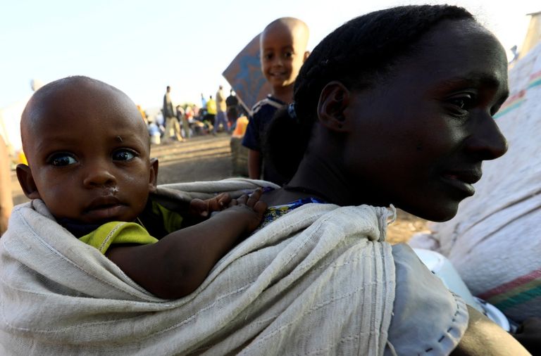 نازحة إثيوبية