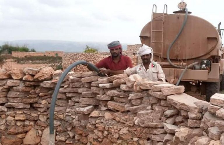 "خليفة الإنسانية" تروي ظمأ سقطرى اليمنية