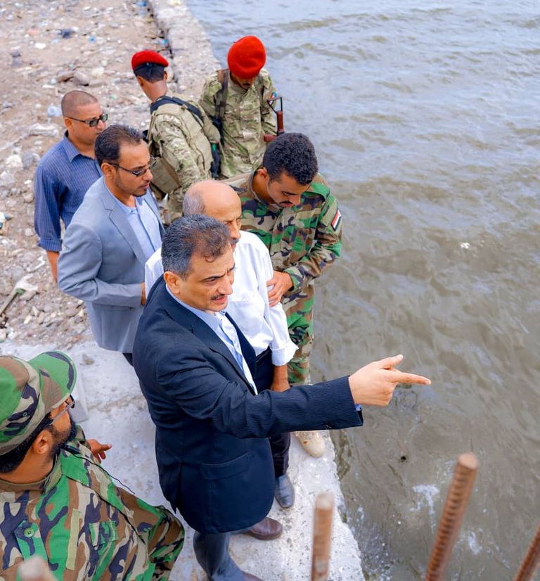 البيئة.. ضحية الحرب الحوثية على عدن