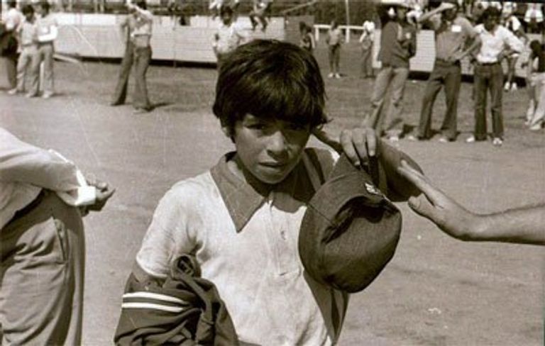 مارادونا طفلاً دييجو أرمندو مارادونا