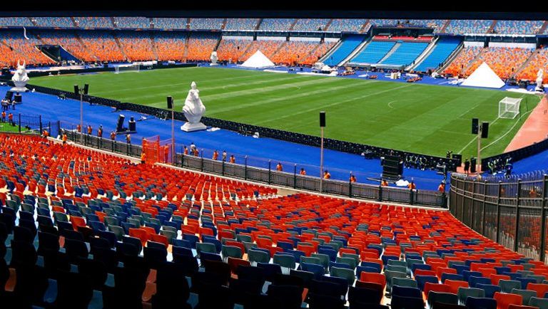 استاد القاهرة الزمالك ضد الأهلي