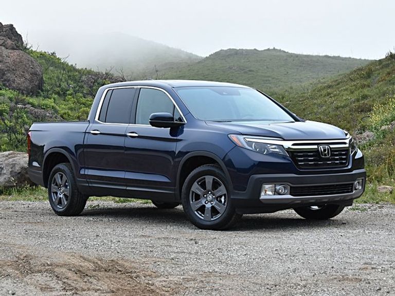 شاحنة هوندا Ridgeline شاحنة تويوتا Hilux GR