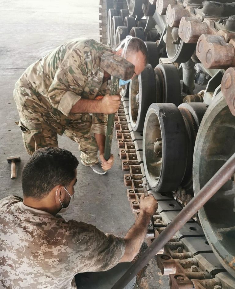 عناصر تركية تدرب المليشيات