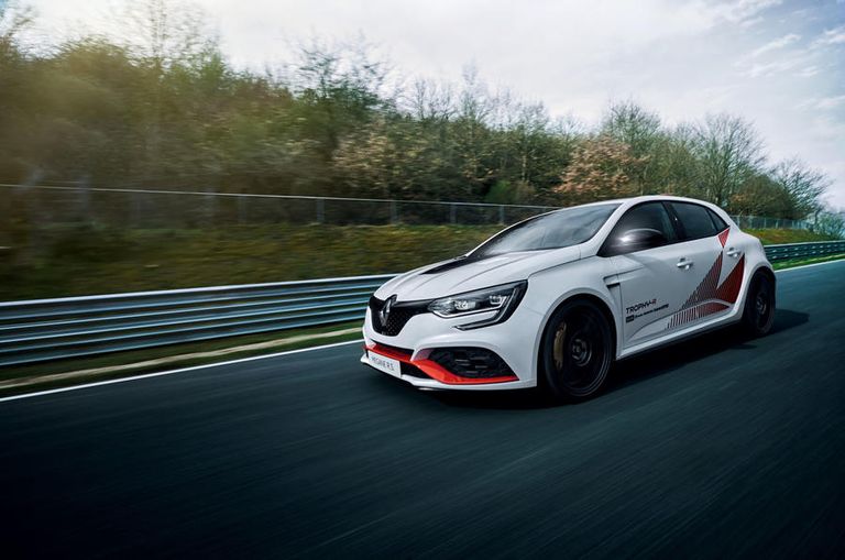 طراز Mégane RS Trophy-R طراز مرسيدس GT Black Series