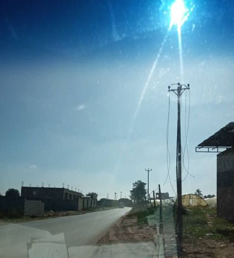 متظاهرو طرابلس أغلقوا الطرق اعتراضا على قطع الكهرباء - أرشيفية