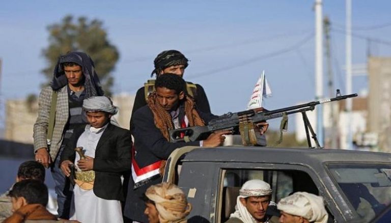 طرقات جبلية بديلة لكسر الحصار الحوثي
