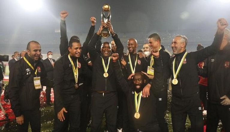 موسيماني يحمل دوري أبطال أفريقيا