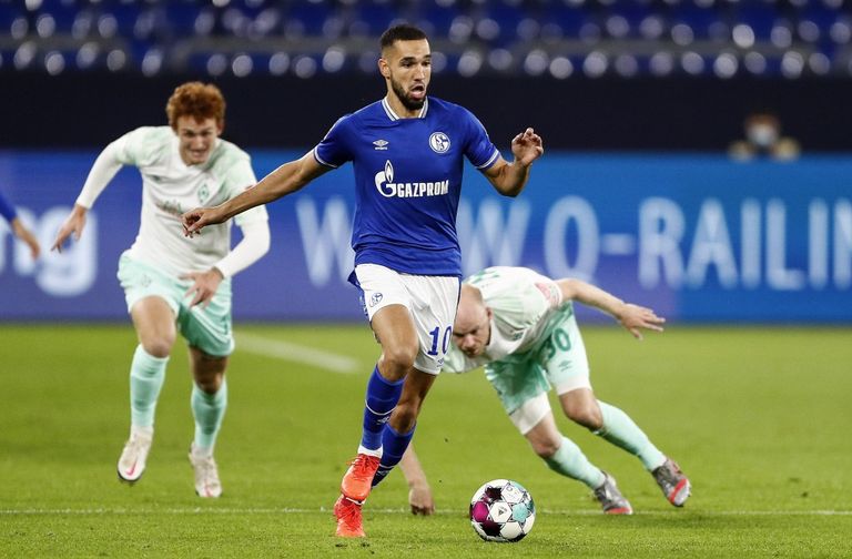 نبيل بن طالب لاعب شالكه الألماني