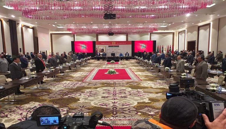 جانب من اجتماعات فرقاء ليبيا في مدينة طنجة المغربية 