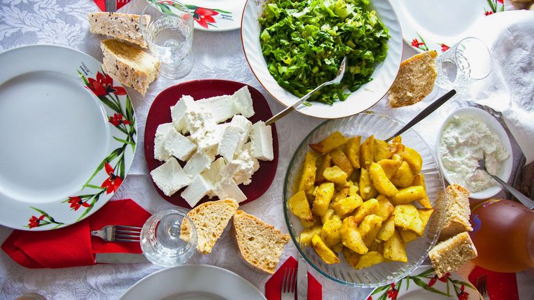 أوكيناوا .. قرية الشباب الأبدي اليابانية