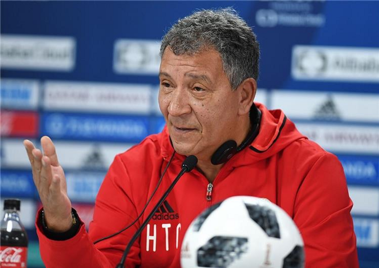 خورخي بينتو مدرب منتخب الإمارات السابق